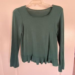 Girls Long Sleeve shirt in Forest Green Size 10/12